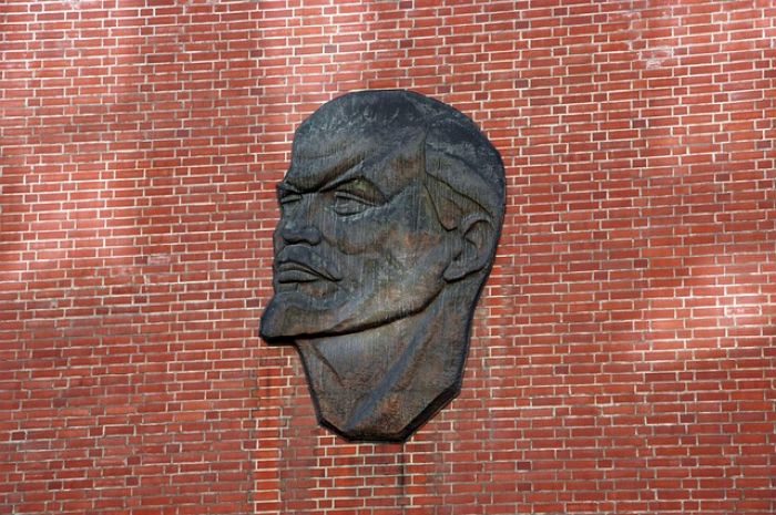 Lenin: tre fonti e tre parti integranti del marxismo. Dialettica e materialismo